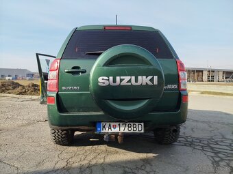 Suzuki Grand Vitara 1,9ddis rv2010 - 13