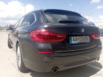 BMW rad 5 Touring xDrive A/T SPORT Line packet - 13