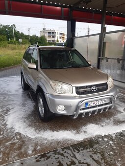 TOYOTA Rav 4 automat, benzín 4x4 - 13