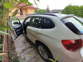 BMW X1 xDRIVE 18d 2014 - 13