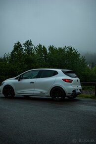 Renault Clio 1.6 R.S.Trophy 220 EDC - 13