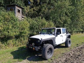 Jeep Wrangler JK 3.8L + plyn - 13