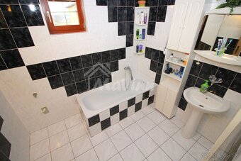 PREDAJ 6 izb DOM NEMŠOVÁ s pozemkom 329 m² - 13