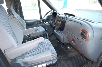 Ford transit - 13