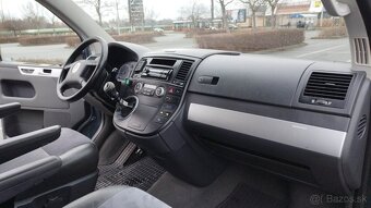 VW MULTIVAN 2.5TDI 128KW 2X ŠOUPAČKY R.V.2007 - 13