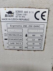 BOMAR CNC AUTOMATICKÁ PÁSOVÁ PILA NA KOV ERGONOMIC 290.250 - 13