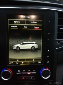 Renault megane grandtur, 2018, automat - 13