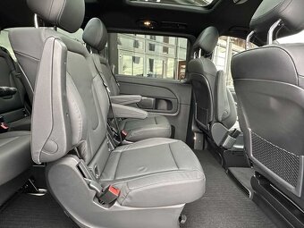 Mercedes-Benz V 300d 4Matic Lang Avantgarde Edition AMGPano - 13