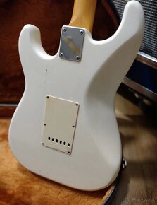 JV squier by Fender stratocaster MIJ - vintage 1983 - 13