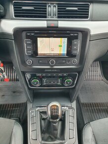 ŠKODA SUPERB 2.0 CRTDI 103 KW ELEGANCE - 13