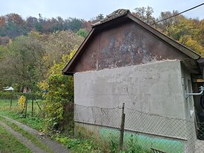 Jednoizbový rodinný dom v obci Kotmanová, okres Lučenec - 13