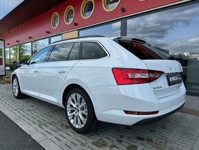 ŠKODA SUPERB COMBI 2.0 TDI 110KW AMBITION DSG - 13