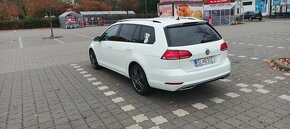 Volkswagen Golf VII Variant 2.0 TDI DSG - 13