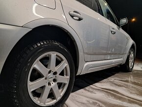 BMW X3 e 83 - 13