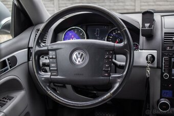 Volkswagen Touareg 3.0 V6 TDI DPF tiptronic 2008 - 13