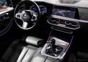 BMW X5 xDrive45e M Sport hybridní automat1 - 13