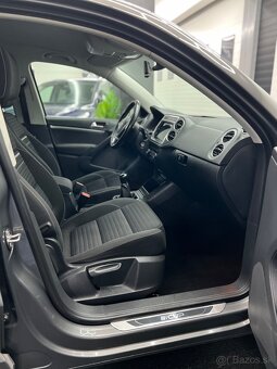 Volkswagen Tiguan 2.0tdi 103kw facelift 2014 výbava Cup - 13