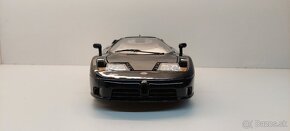 1:18 BUGATTI - 13