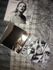 Taylor Swift CD - 13