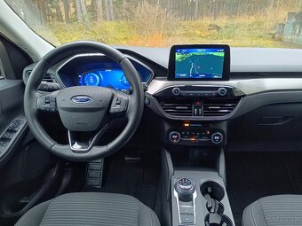 Ford Kuga 2.5 Hybrid, Benzin a baterka, Rok 2022,Odpočet DPH - 13