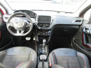 Peugeot 2008 1.2 PureTech 110 SS GT Line A/T - 13