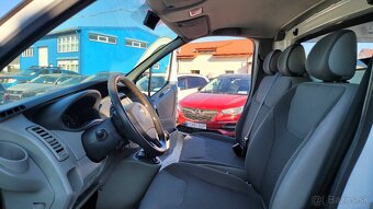 Opel Vivaro Van 2.5 CDTI L2H1 2.9t - 13