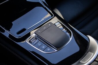 Mercedes-Benz GLC SUV 220 d 4MATIC A/T - AJ NA SPLÁTKY - 13