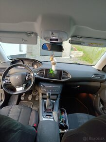 Peugeot 308SW 1.6 Hdi - 13