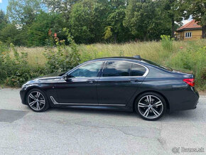 BMW 740d xDrive M packet - 13