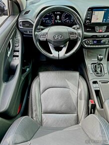 HYUNDAI I30 FASTBACK - PREDAJ AJ NA SPLÁTKY - 13