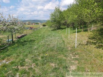 Stavebný pozemok v prírodnom prostredí nad obcou Dolné Koč - 13