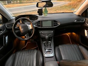 Peugeot 308 2.0 BLUE HDI - 13