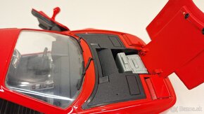 1:18 FERRARI TESTAROSSA 512TR - 13