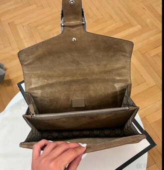 GUCCI Dionysus GG Supreme Small shoulder bag - 13