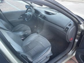 Renault laguna 1.9 dci 88kw - 13