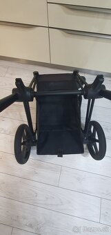 Cybex priam spring blossom dark 3v1 - 13