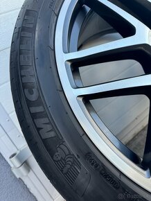 Mercedes GLE R22 AMG 285/40 325/35 R22 Michelin - 13