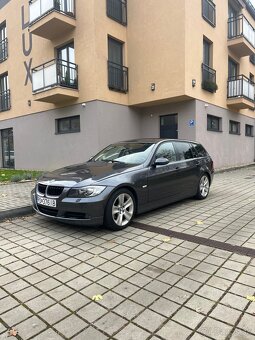 BMW E91 320D - 13