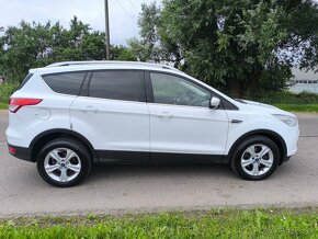 Ford Kuga 2.0 TDCi 4WD 4x4 A/T 120kw 2013 - 13