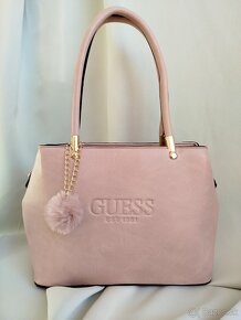 Nové Guess kabelky - 13