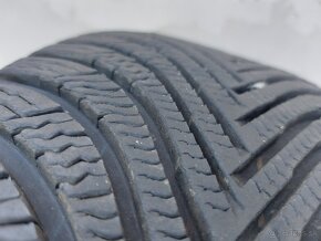 3 ks zimných pneumatík Michelin v rozmere 215/55 r17 - 13