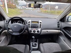 Kia Ceed 1.6 - 13