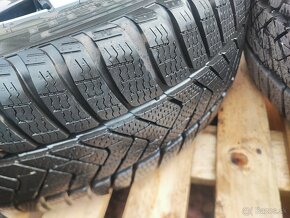 Volvo 5x108 235/55/R18 zimní Sada - 13