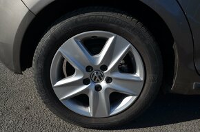 Volkswagen Golf Plus 1.2 TSI - 13