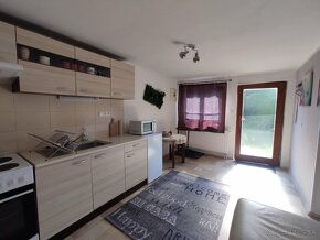 Predaj 5i RD+1i domček, 1437 m2, Ivanka pri Dunaji - 13