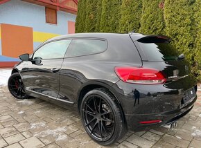 Volkswagen Scirocco 2.0 TSI 210k Black edition - 13