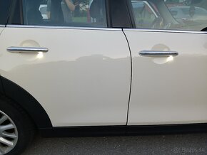 Mini Cooper D F55 diesel ročník 2015 - 13