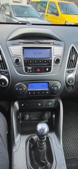 Hyundai iX 35 2.0 CRDI 4X4 NAJ.141000 KM - 13