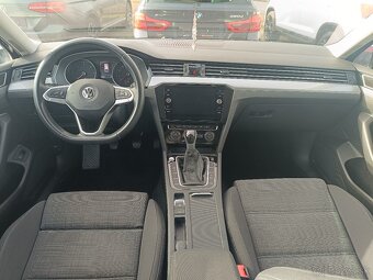 VW Passat Variant B8 2,0 TDi 110 kW r.v. 4/2020 6° manuál - 13