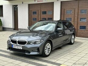 BMW rad 3 Touring 318d Touring A/T INDIVIDUAL - 13